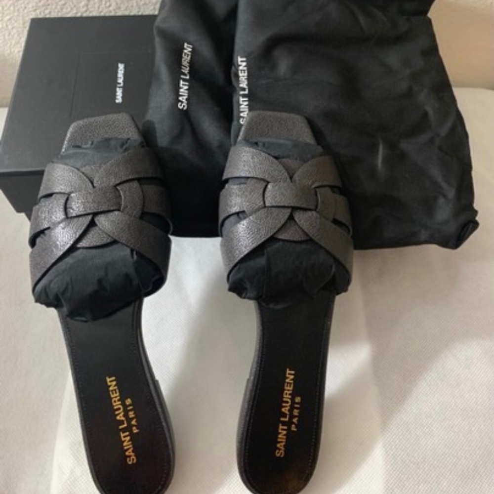 saint laurent tribute flat nu pieds slides sandals